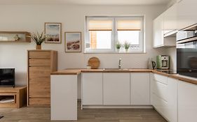 Flatbook Apartamenty Rodzinne - Jantar Park I z Parkingiem i Placem Zabaw
